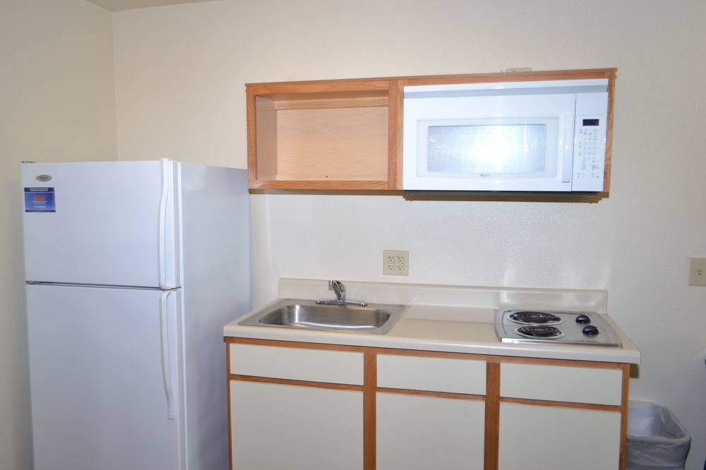 Woodspring Suites มิดแลนด์ ภายนอก รูปภาพ