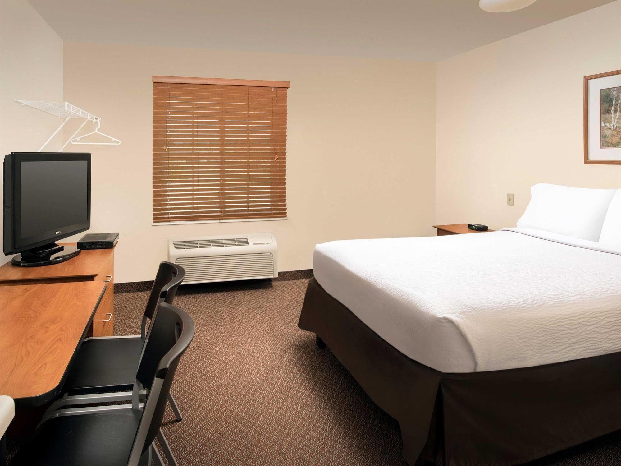 Woodspring Suites มิดแลนด์ ภายนอก รูปภาพ